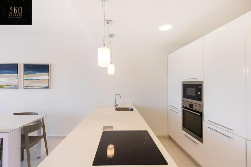 Modern 2Br Apt In The Quaint Village Of Marsaskala & Ac By 360 Estates מראה חיצוני תמונה