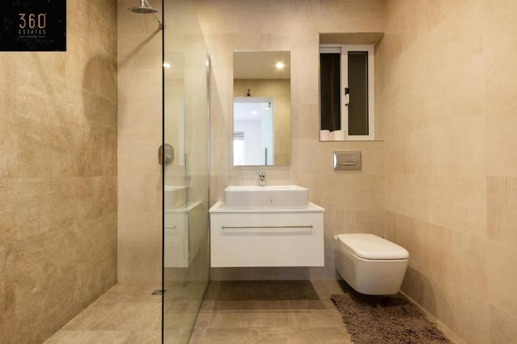 Modern 2Br Apt In The Quaint Village Of Marsaskala & Ac By 360 Estates מראה חיצוני תמונה